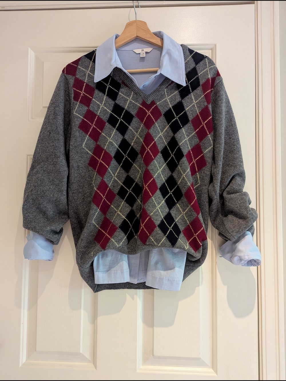 Gray Argyle V-Neck Sweater Burgundy Black Diamonds 100% Wool Preppy 90s Grunge - Picture 10 of 10